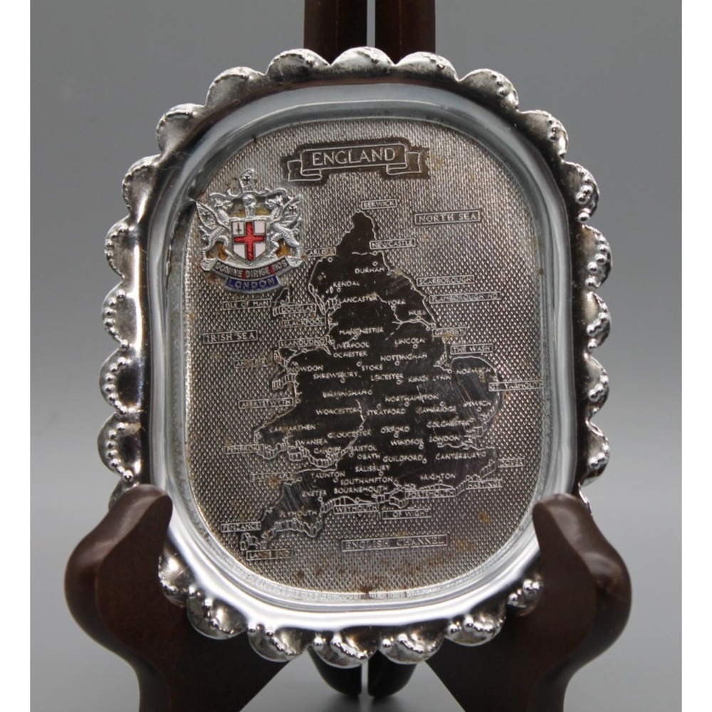 Vintage England Souvenir Metal Dish Map of Great Britain London Crest Tray
